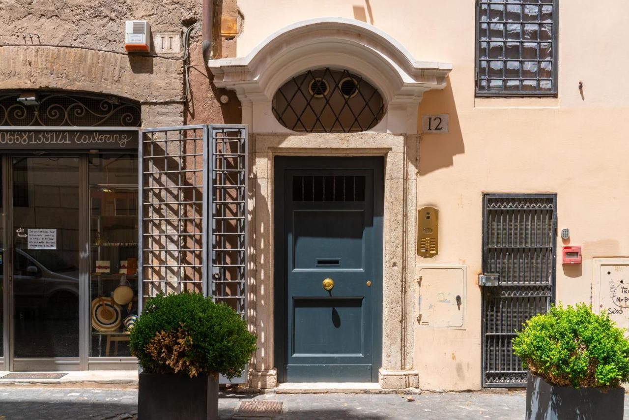 Domus Quiritum Charming, Appartamento D'Epoca A Campo De' Fiori Rome Bagian luar foto